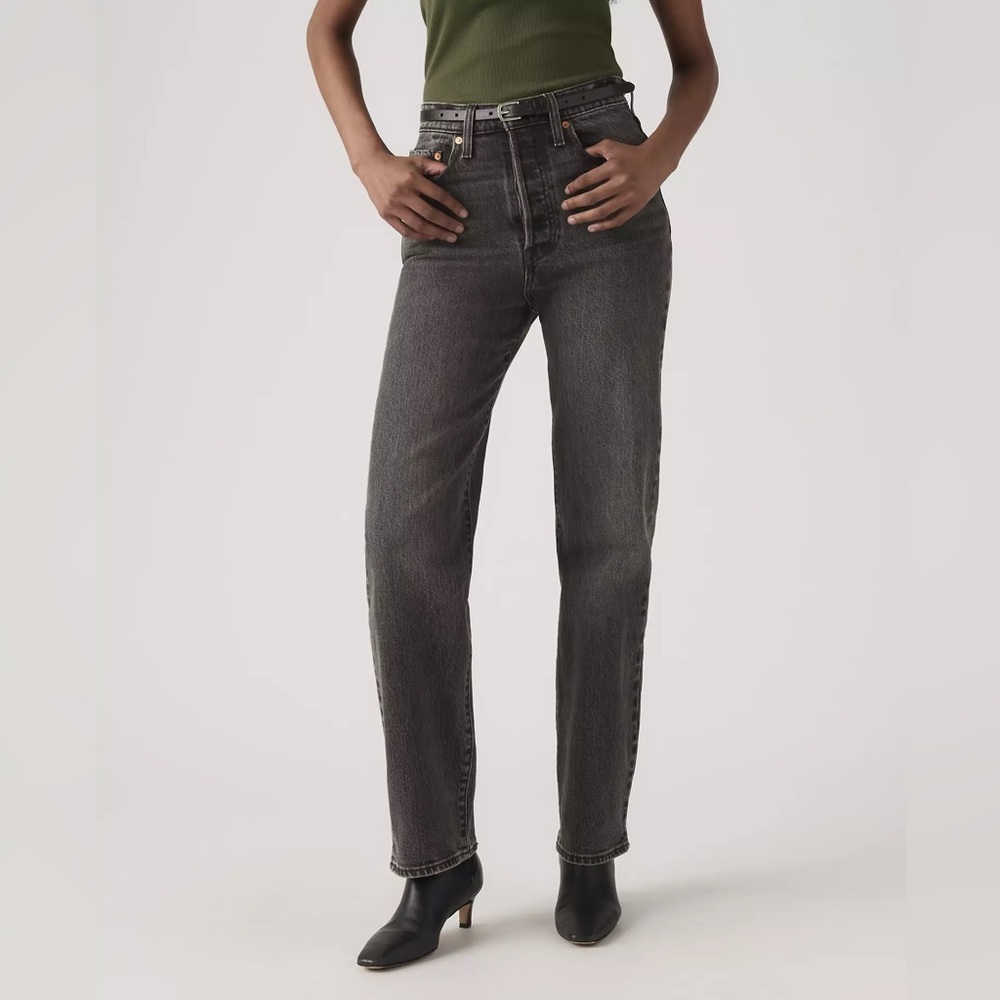 Levi’s Ribcage Straight - full length - Picture 5 of 13